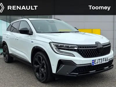 Używany Renault Austral Techno Esprit Alpine 200 KM (147 kW) 2023 Biały SUV