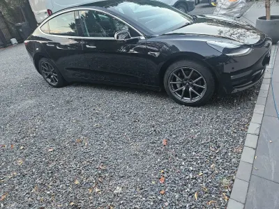 Used Tesla Model 3 Long Range AWD 366 kW (498 HP) 2019 Black Sedan