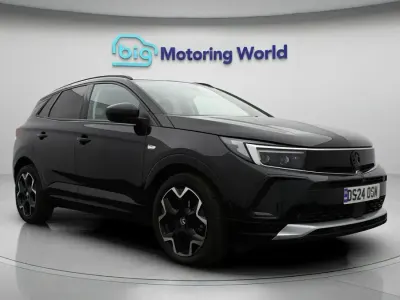 Used Vauxhall Grandland X Ultimate 131 HP (96 kW) 2024 Black SUV