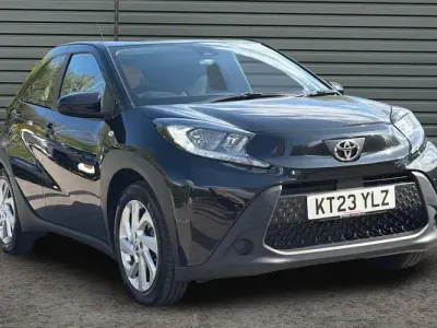 Used Toyota Aygo X PURE 72 HP (52 kW) 2025 SUV