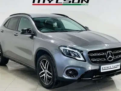 Used Mercedes GLA180 Urban 122 HP (89 kW) 2019 Grey SUV