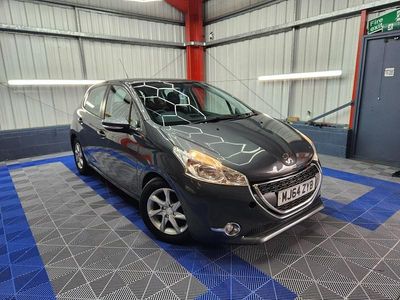 Used Peugeot 208 Active 82 HP (60 kW) 2014 Grey Hatchback