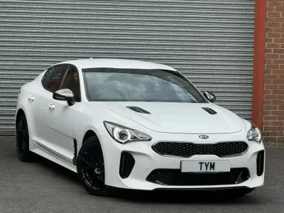 Used Kia Stinger GT-Line 197 HP (144 kW) 2019 White Hatchback