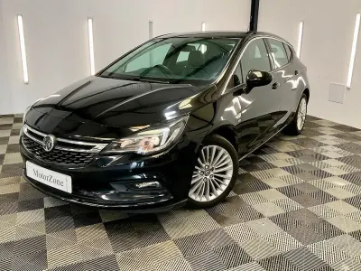 Used Vauxhall Astra Elite 150 HP (110 kW) 2016 Black Hatchback