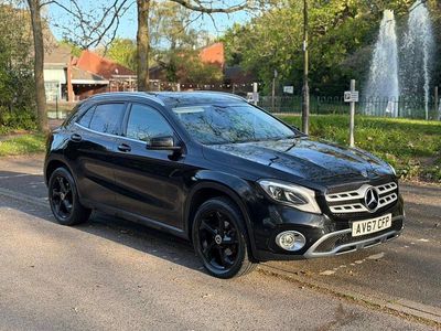 Usado Mercedes GLA200 Premium 2017 Preto SUV