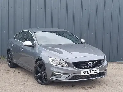 Usado Volvo S60 R-Design 190 CV (139 kW) 2017 Gris Berlina