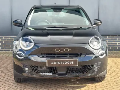 New Fiat 600 2025 White SUV