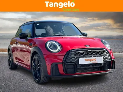 Used Mini Cooper Hatch 136 HP (100 kW) 2021 Red Hatchback