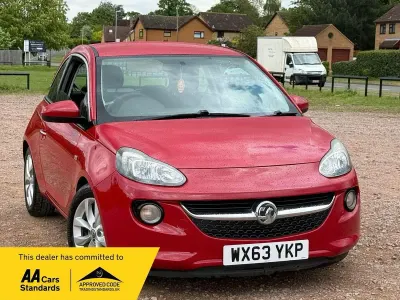 Usado Vauxhall Adam Jam 70 CV (51 kW) 2013 Rojo Utilitario