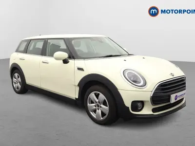 Gebraucht Mini Cooper Clubman Classic 136 PS (100 kW) 2022 Weiß Kombi