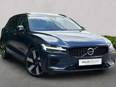 Used Volvo V60 Ultra 449 HP (330 kW) 2026 Blue Estate