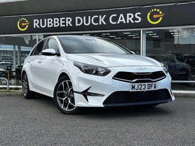 Used Kia Ceed 2023 White Hatchback