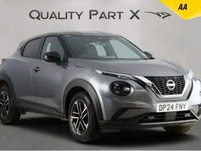 Używany Nissan Juke N-Connecta 114 KM (83 kW) 2024 Szary SUV