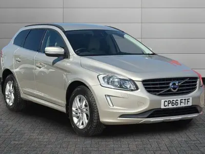 Used Volvo XC60 SE 187 HP (137 kW) 2016 Gold SUV