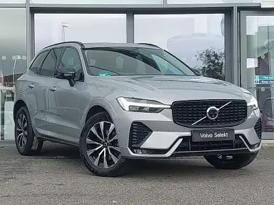 Used Volvo XC60 Plus 250 HP (183 kW) 2025 Silver SUV
