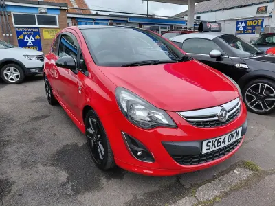 Used Vauxhall Corsa Edition 85 HP (62 kW) 2014 Red Hatchback