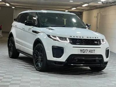Used Land Rover Range Rover evoque HSE Dynamic 2017 White Estate