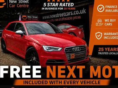 Used Audi A3 Comfort 310 HP (228 kW) 2014 Red Hatchback