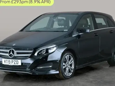 Used Mercedes B200 Exclusive 156 HP (114 kW) 2018 Black MPV