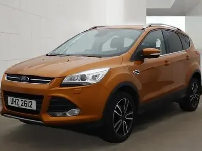 Usado Ford Kuga Titanium X 180 CV (132 kW) 2016 Naranja SUV