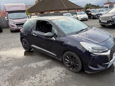 Used DS Automobiles DS3 Prestige 2017 Blue Hatchback