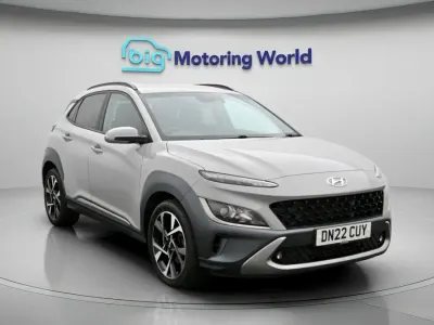 Used Hyundai Kona Premium 120 HP (88 kW) 2022 Grey SUV