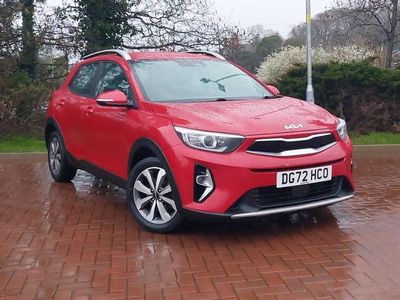 Used Kia Stonic 99 HP (72 kW) 2022 Red SUV