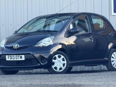 Used Toyota Aygo 68 HP (50 kW) 2013 Black Hatchback
