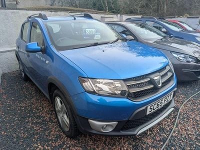 Used Dacia Sandero Lauréate 2015 Blue Hatchback