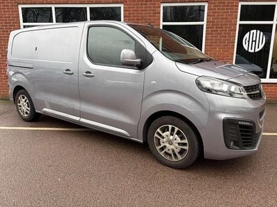 Used Vauxhall Vivaro Sportive 120 HP (88 kW) 2021 Grey MPV