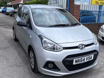 Used Hyundai i10 67 HP (49 kW) 2014 Silver Hatchback