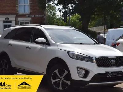 Used Kia Sorento 200 HP (147 kW) 2015 White SUV