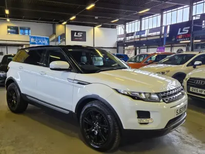 Used Land Rover Range Rover evoque Pure 150 HP (110 kW) 2013 White SUV