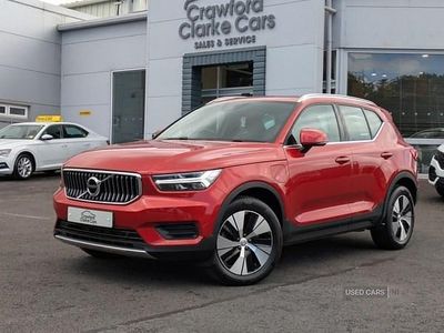 Red Used 2022 Volvo XC40 Inscription SUV | £21,945 (Expensive)