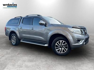 Used Nissan Navara Tekna 190 HP (139 kW) 2018 Grey Pickup
