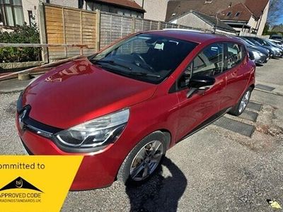 Used Renault Clio IV Dynamique 75 HP (55 kW) 2013 Hatchback