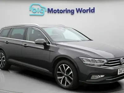 Used VW Passat SEL 150 HP (110 kW) 2022 Grey Estate