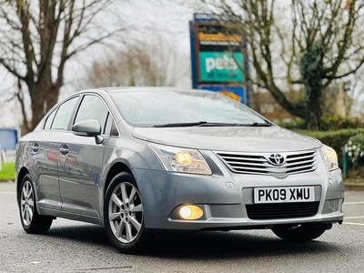 Used Toyota Avensis 146 HP (107 kW) 2009 Grey Sedan