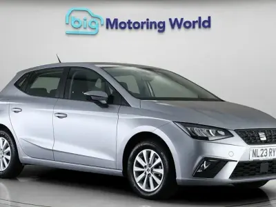 Begagnad Seat Ibiza SE 80 HK (58 kW) 2023 Silver Halvkombi