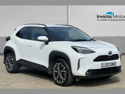 Used Toyota Yaris Cross 113 HP (83 kW) 2023 White SUV