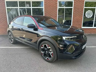 Używany Vauxhall Mokka SRi 100 kW (136 KM) 2022 Czarny SUV