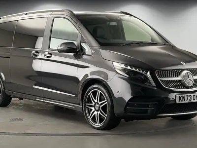 Used Mercedes V300 AMG line 237 HP (174 kW) 2023 Grey MPV