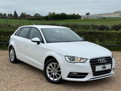 White Used 2015 Audi A3 Sportback Advanced Hatchback | £11,269 (Fair price)