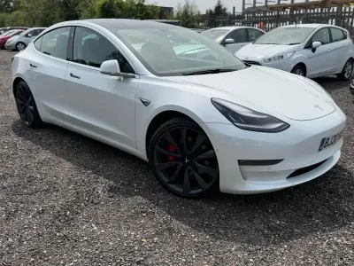Used Tesla Model 3 Performance 461 kW (627 HP) 2020 White Sedan