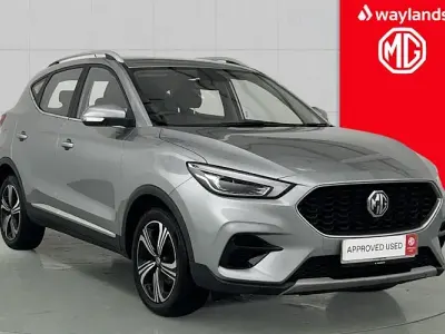 Used MG ZS Excite 106 HP (77 kW) 2023 Silver Sedan