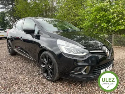 Usado Renault Clio IV Dynamique 90 CV (66 kW) 2017 Negro Utilitario