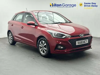 Used Hyundai i20 SE 84 HP (61 kW) 2018 Red Hatchback