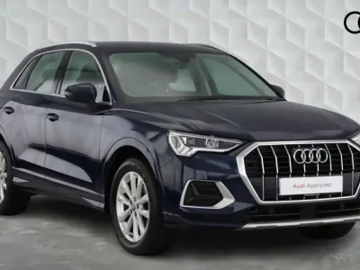 Używany Audi Q3 Sport 150 KM (110 kW) 2019 Niebieski SUV