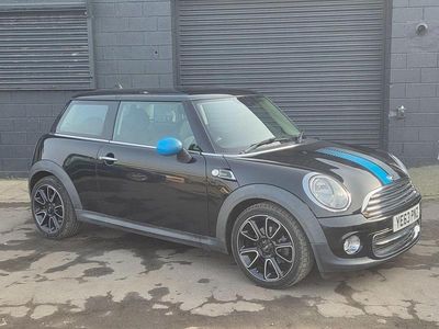 Used Mini Cooper Hatch 122 HP (89 kW) 2013 Black Hatchback