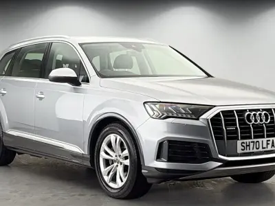 Used Audi Q7 Sport 286 HP (210 kW) 2019 Floret silver metallic/floret silver metallic SUV